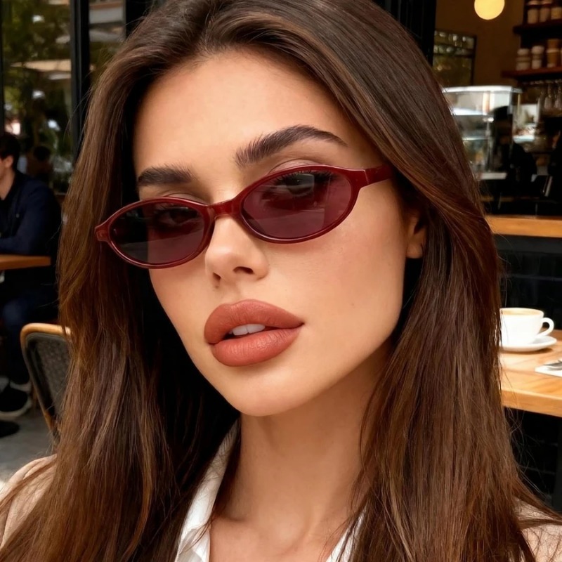 Vintage Fashion Enthusiasts - نظارات شمسية جديدة بتصميم عين القطة